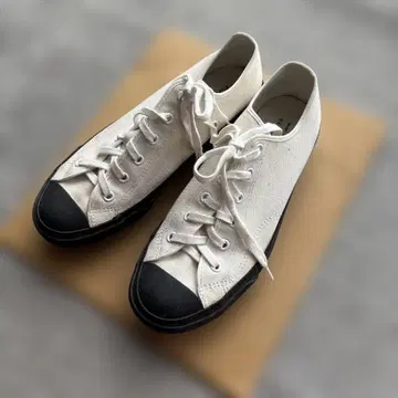 evam eva 화이트 캔버스 스니커즈