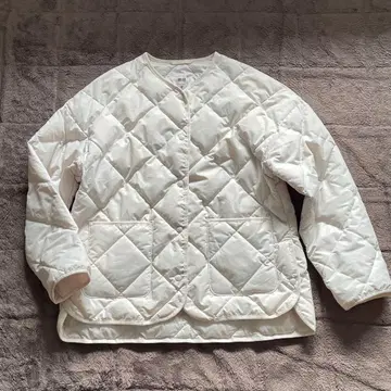 새상품급 유니클로 퍼프테크 릴랙스 자켓 NATURAL