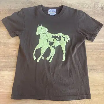 슈리 라비린스 돈트 크라이 호스 티셔츠