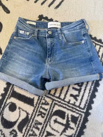 캘빈클라인 숏 데님