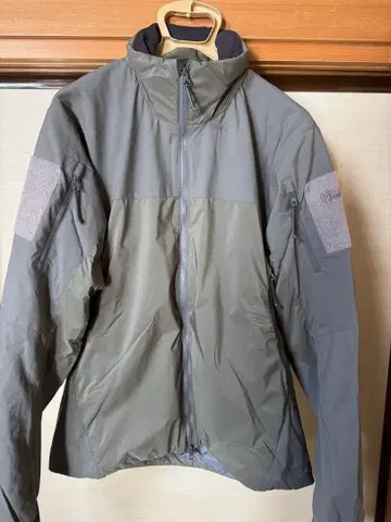 [ 미사용 ] tilak Verso MiG Jacket M 사이즈