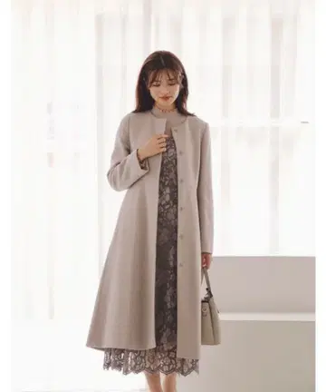 프로포션 노카라 플레어 코트