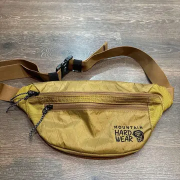 MOUNTAIN HARD WEAR 아웃도어 파우치 바디 백 브라운