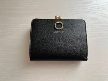 JILLSTUART 블랙 접이식 지갑