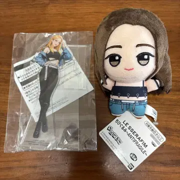 LE SSERAFIM 봉제 인형 아크릴 스탠드