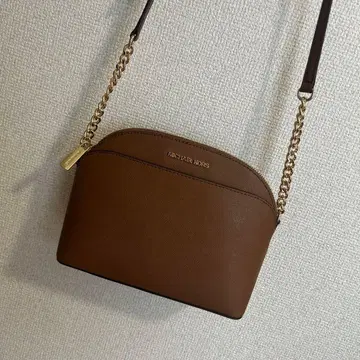 MICHAEL KORS 브라운 숄더백