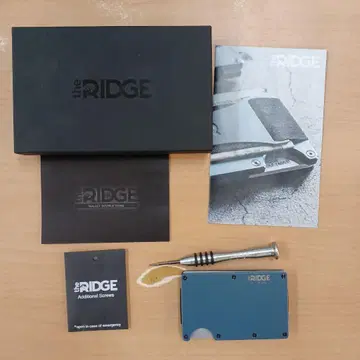 더 릿지 파랑 카드 홀더