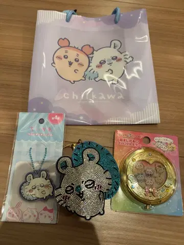 치이카와 모몽가 굿즈 세트