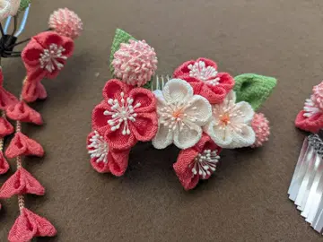 조각보 머리 장식 머리핀 3개 세트 거의 새상품