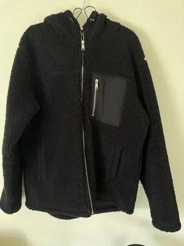 AZUL 플리스 자켓 블랙