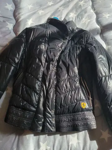 Scuderia Ferrari 블랙 다운 자켓 S 사이즈