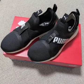 PUMA MEGA NRGY X V2 블랙 23.0 CM