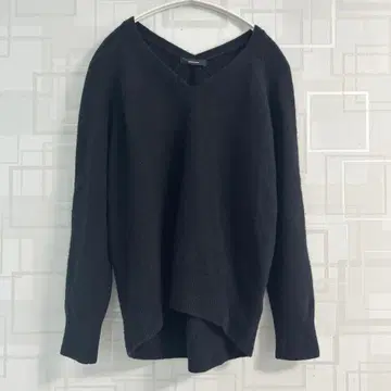 저널 스탠다드 울 캐시미어 V넥 니트 블랙