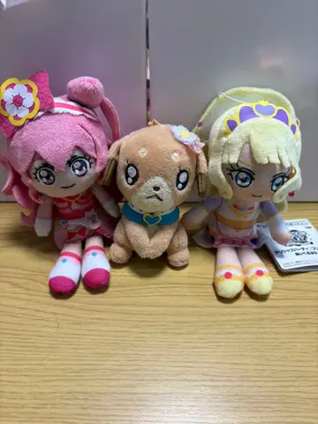 딜리셔스 파티 프리큐어 봉제 인형 3체 세트