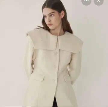 GIUNON 빅 칼라 코트 아이보리