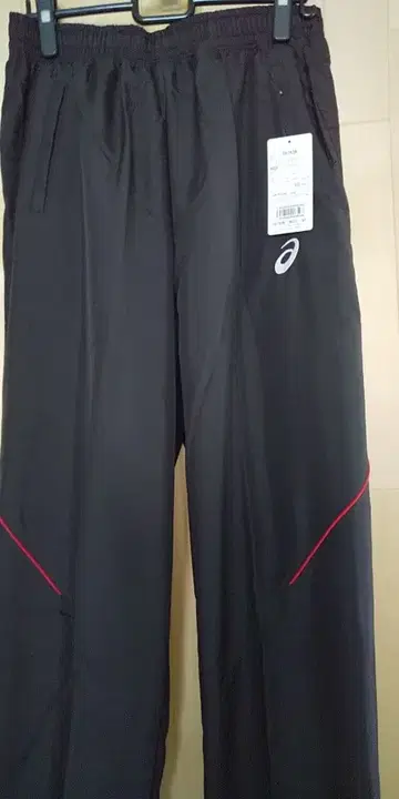 미사용품 ASICS 윈드 브레이커 팬츠 속기모 XO 블랙 빨간색 라인