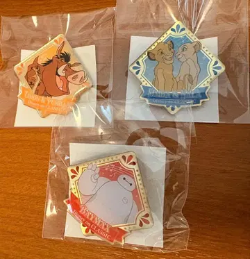 디즈니 온 클래식 핀 배지