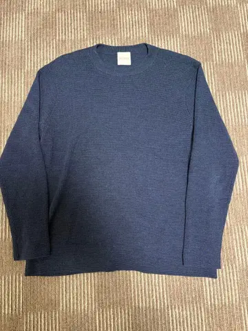 매킨토시 철학의 긴팔 니트 스웨터