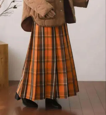 센스 오브 플레이스 바이 어반 리서치 체크 플리츠 스커트/Free