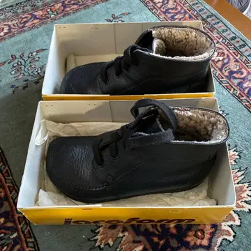 야코폼 jacalform 블랙 가죽 어그 부츠 22.0cm