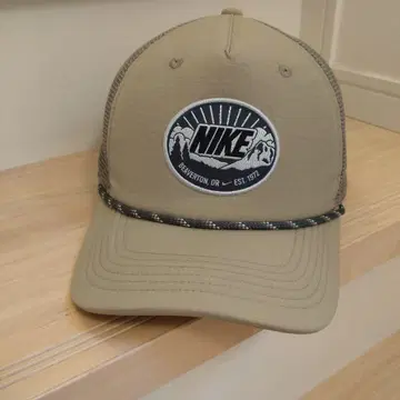 나이키 트래커 캡 베이지