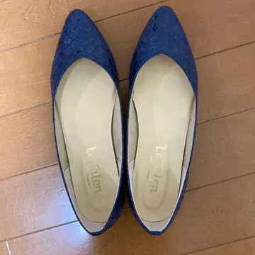 [ 컨디션 최상 ] 루타론 V컷 메쉬 뜨개질 블루 22.5cm