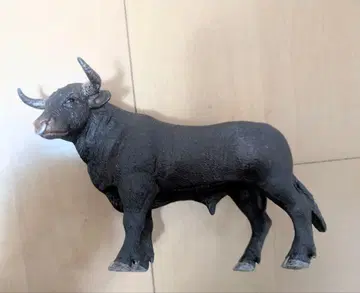 슐라이히 동물 피규어 블랙 헤어 소 수컷 13722 Schleich 소