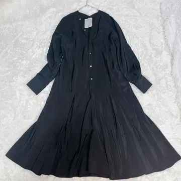 [새상품급] BEARDSLEY 칼라리스 셔츠 원피스 플레어 블랙 F