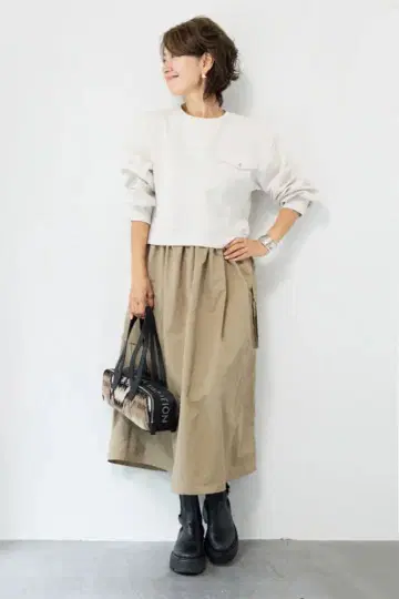 [ 새상품 ] 플러스오토하 PLUS OTO.HA 이소재 도킹 원피스