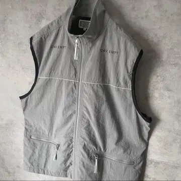 [올 시즌 사용 가능한 1장] c.e 나일론 메쉬 베스트