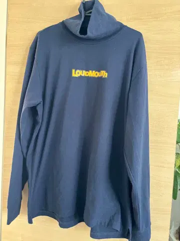 LOUDMOUTH 네이비 하이넥 트레이닝복