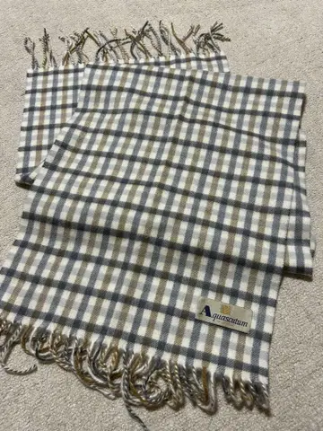 Aquascutum 아쿠아 스큐텀 캐시미어 100% 체크 머플러