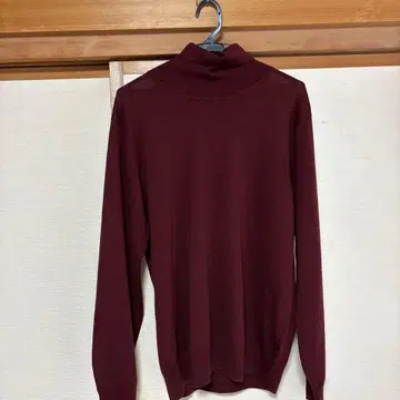 와인 레드 터틀넥 스웨터 XL