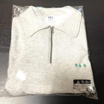 유니클로 S 러브비 콜라보 맨투맨 THE MONSTERS