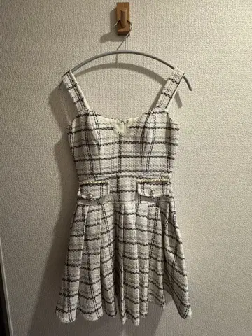 체크 무늬 트위드풍 A라인 드레스