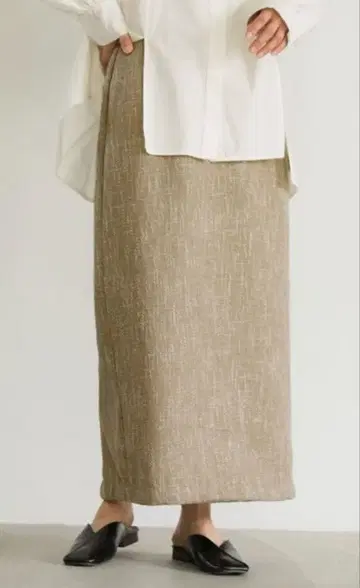 셀렉트 모카 트위드 스트레이트 스커트 라이트 브라운
