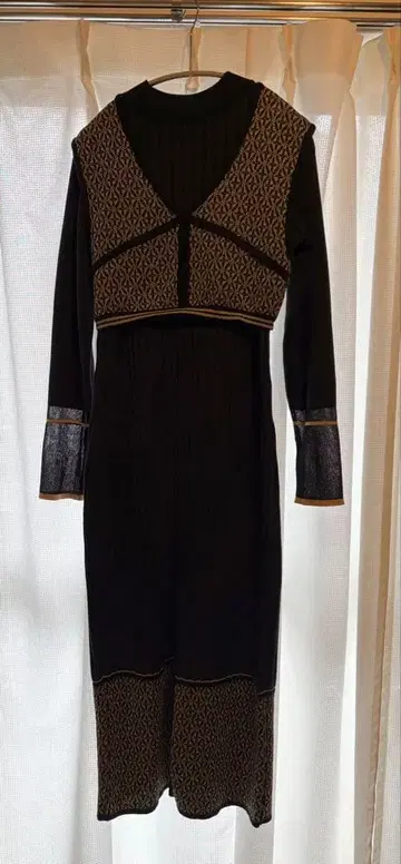 PUBLIC TOKYO 니트 원피스