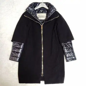 새상품급 HERNO 다운 코트 절개 이소재 니트 38 M 블랙