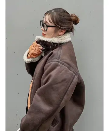 Ungrid 페이크 무스탕 보아 블루종