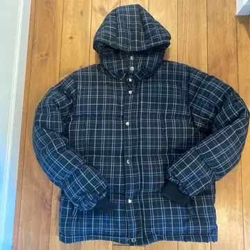 새상품 초특가 어반 리서치 체크 무늬 후드 탈부착형 다운 자켓