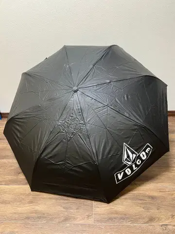 새상품 VOLCOM 접이식 우산 블랙