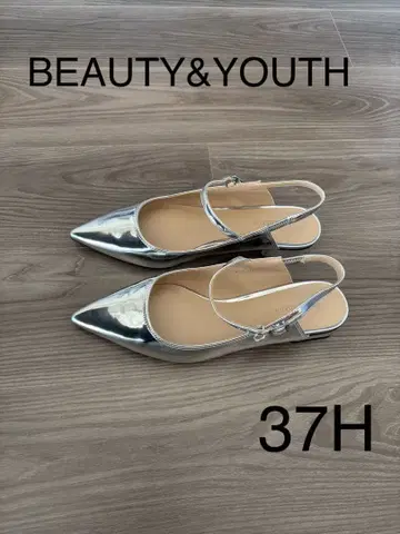 [시착만 한 상품] BEAUTY&YOUTH 실버 스틸레토 37H