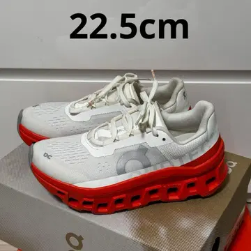 [ 22.5cm ] 온 클라우드몬스터 화이트/프레임