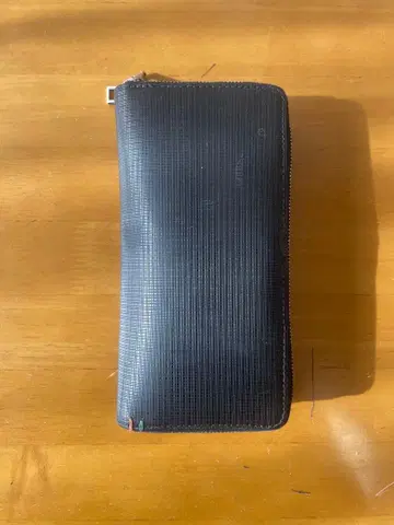 이즈잇 툴 라운드 지퍼 장지갑 더블룸 카드 수납 26개