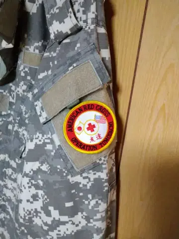 미군 디지털 카모플라쥬 자켓 카모플라쥬 패치 부착