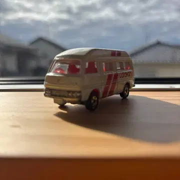 토미카 일본제 닛산 캐러밴