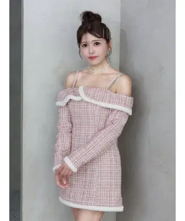 EATME 트위드 오프숄더 원피스 핑크