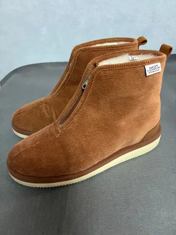 SUICOKE 베이지 코듀로이 안쪽 무스탕 부츠 24 새상품급