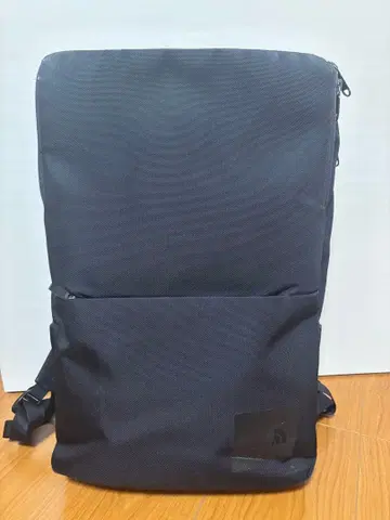 THE NORTH FACE 블랙 백팩 슬림