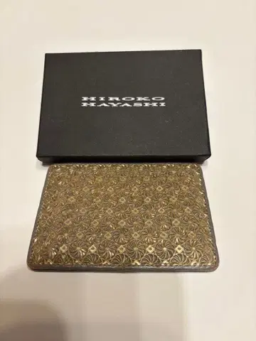 HIROKO HAYASHI 장식 카드 케이스